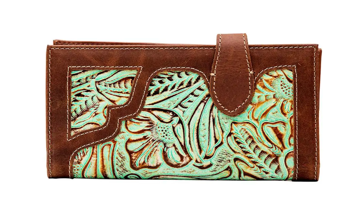 Cocktail Wallet