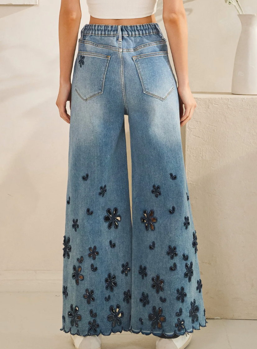 Flower Cutout Jeans