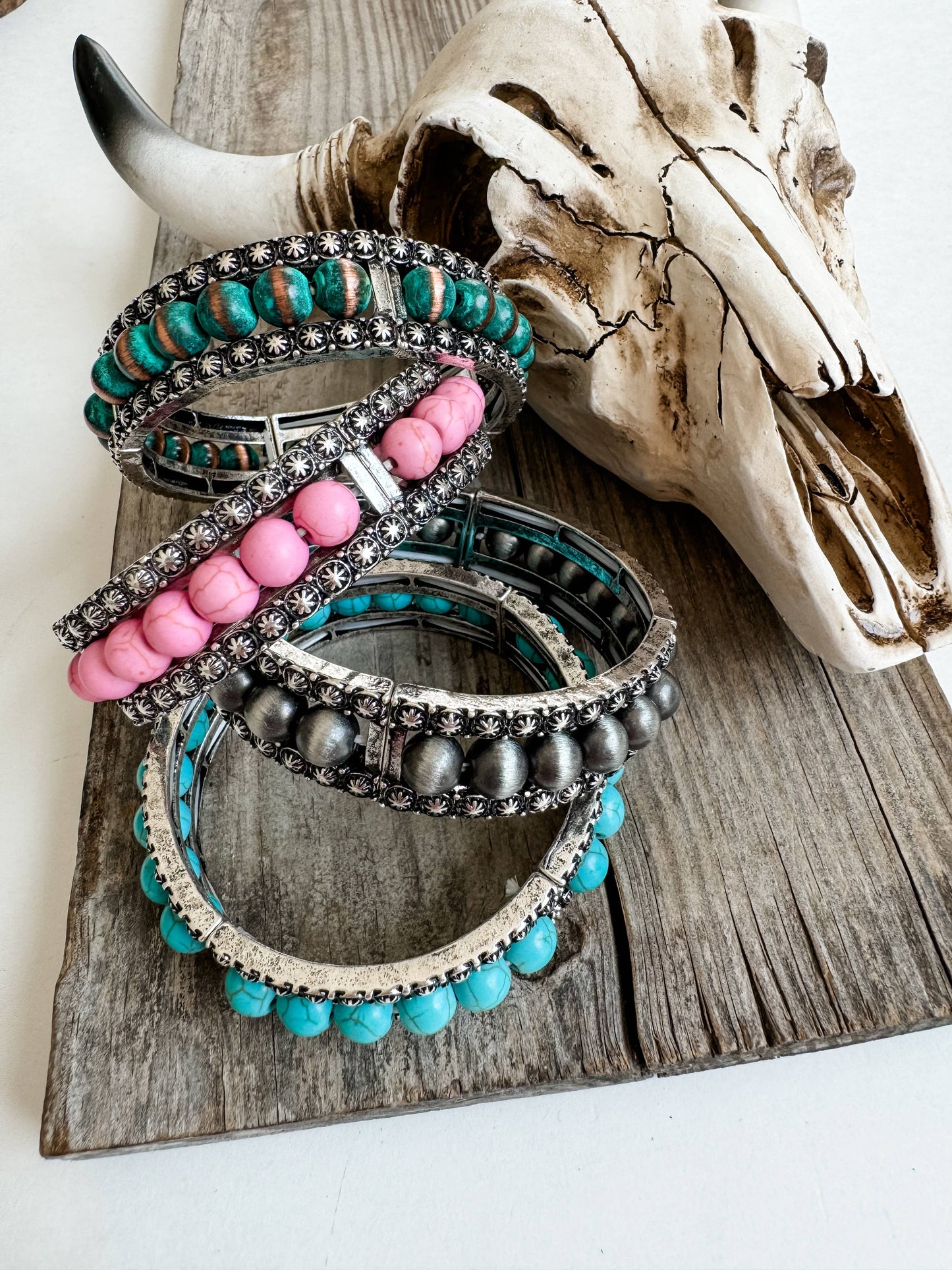 Navajo Pearl Concho Stretch Bracelet
