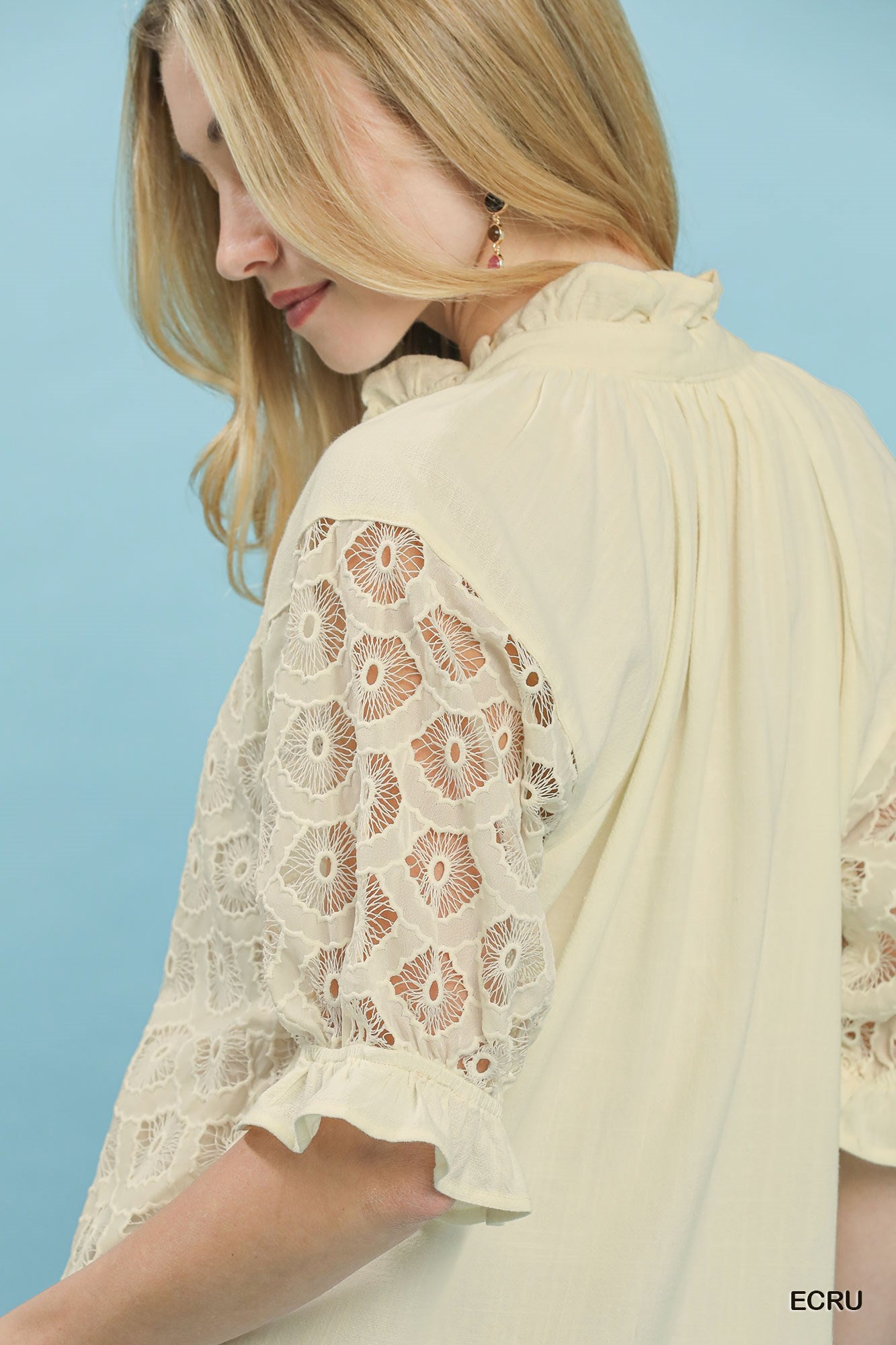 V-Neck Lace Puff Sleeve Top