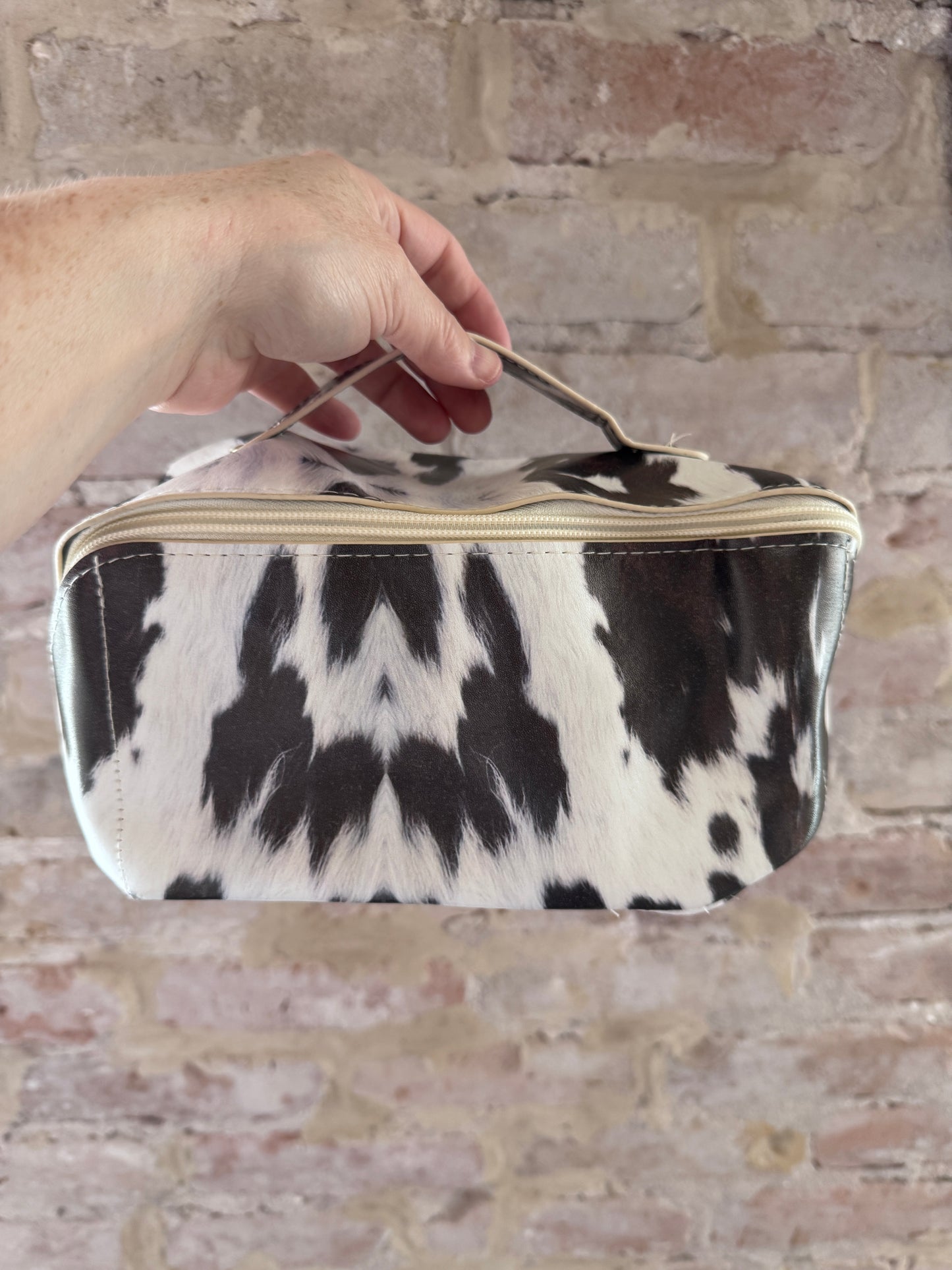 Cow Jetsetter Expandable Makeup Bag