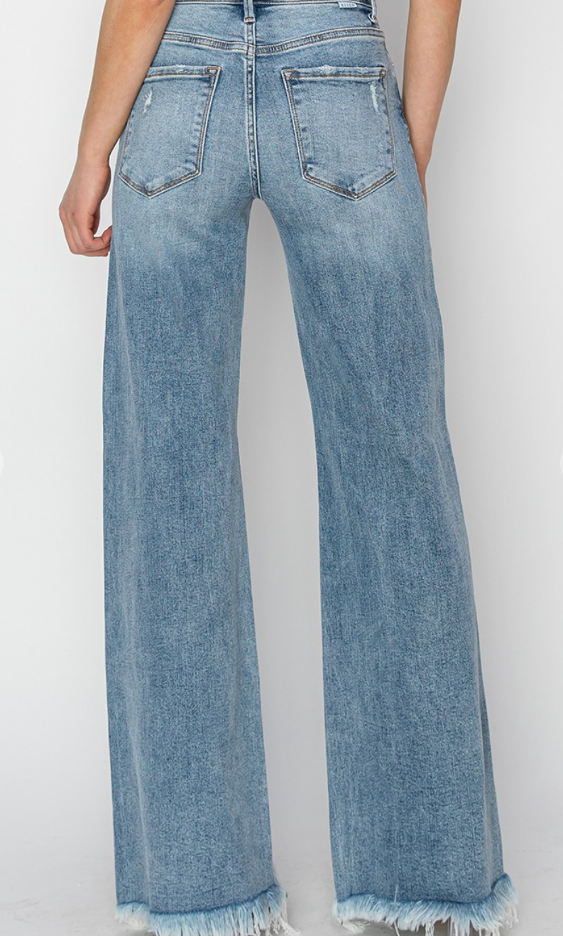 Follow Your Heart Risen Jeans